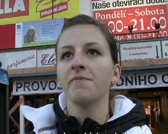 Чешский парень в поисках кого трахнуть -  и находит