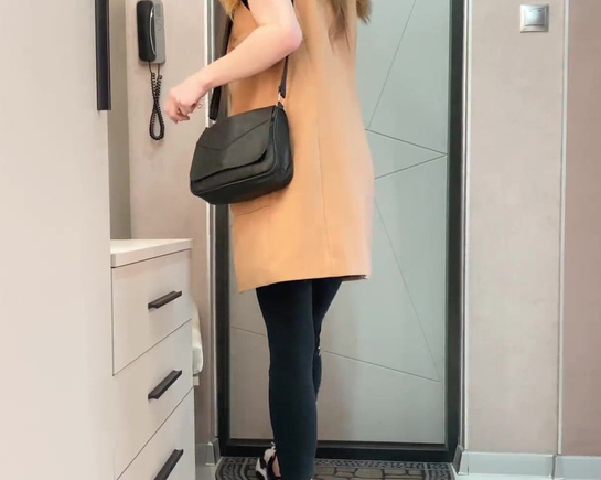 Мамка моего друга захотела отсосать