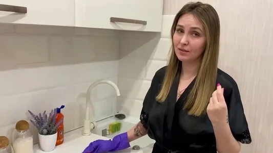 Мачеха захотела получить оргазм по новому