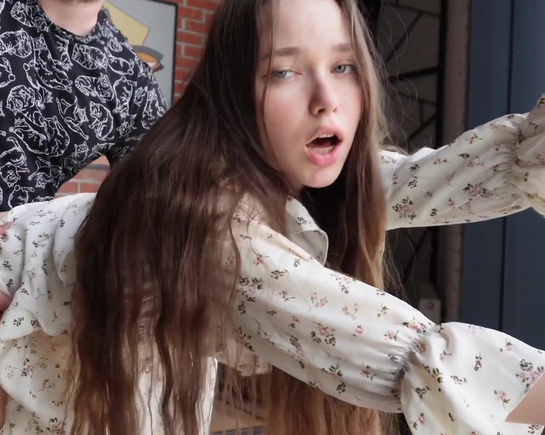 Пригласил подругу в гости, когда дома никого не было