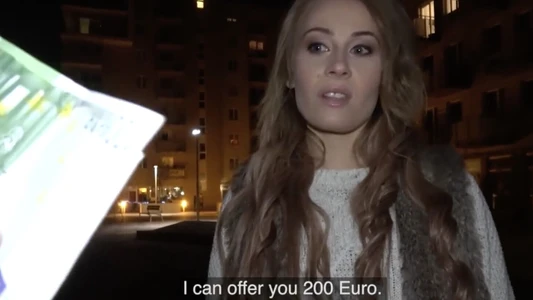 200 евро просто за то, что я покажу тебе свои сиськи??? - ДА!